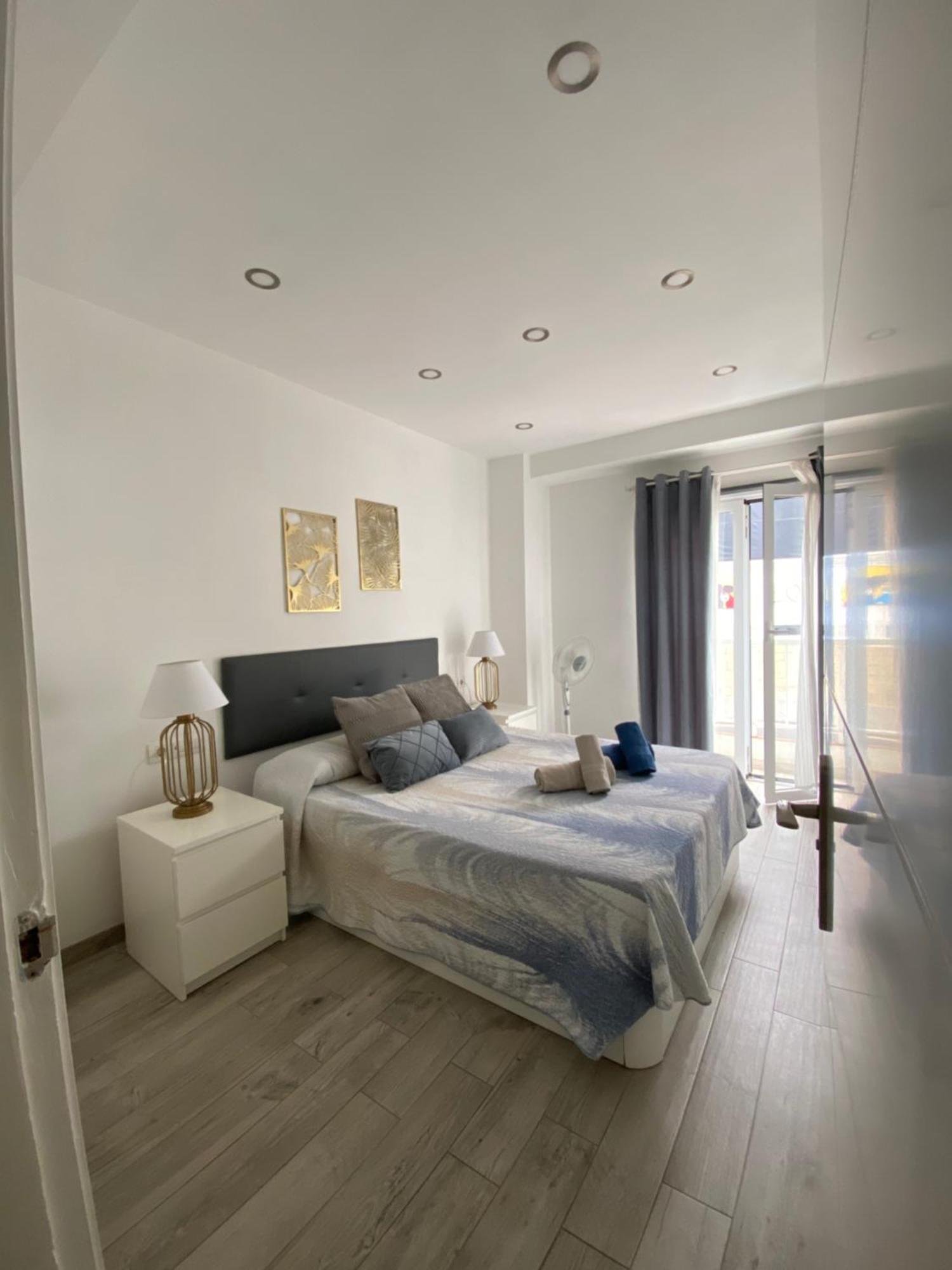 Moderno Piso Junto Al Mar. Wifi Apartamento
